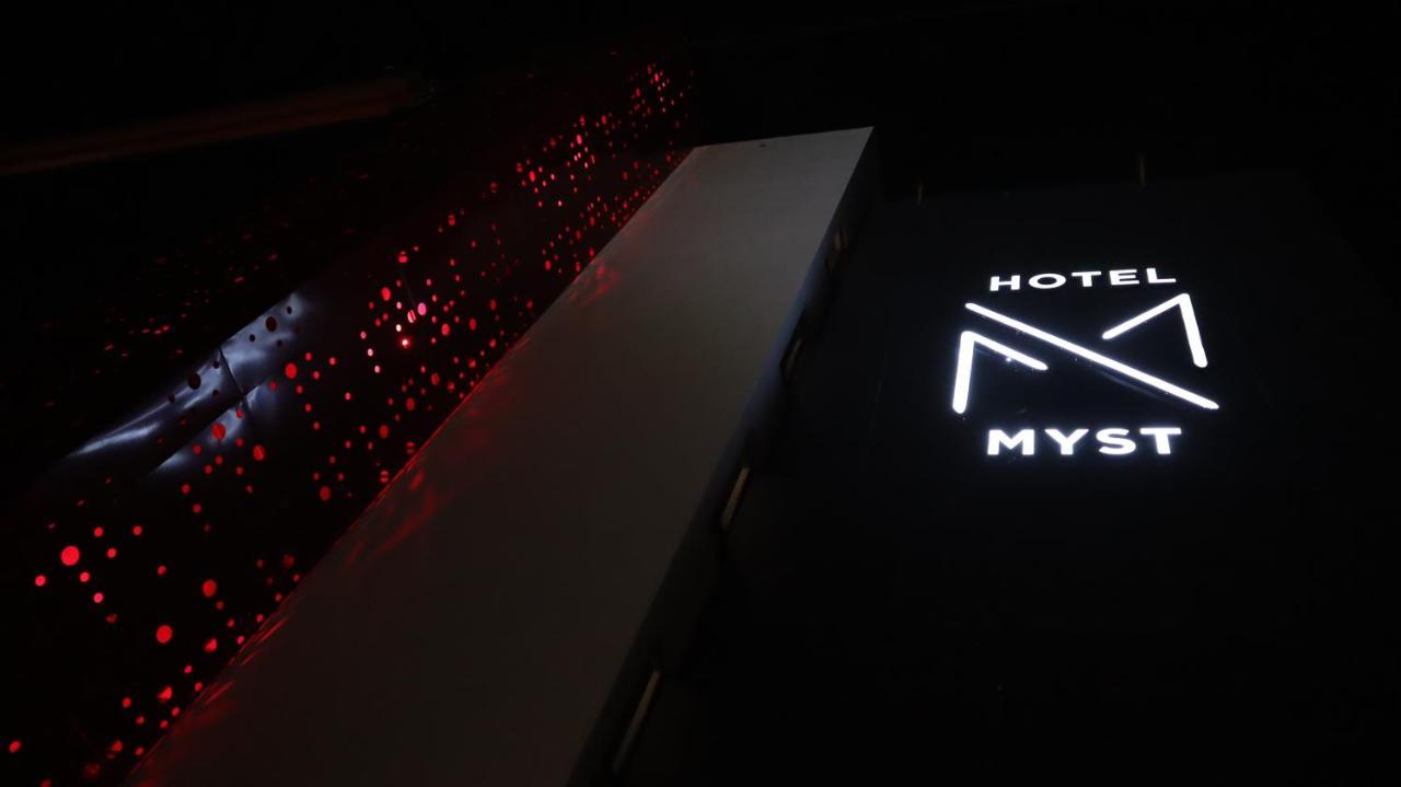 Hotel Myst. Monterrei Exterior foto